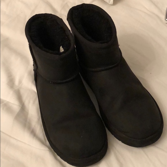 ugg classic mini deco
